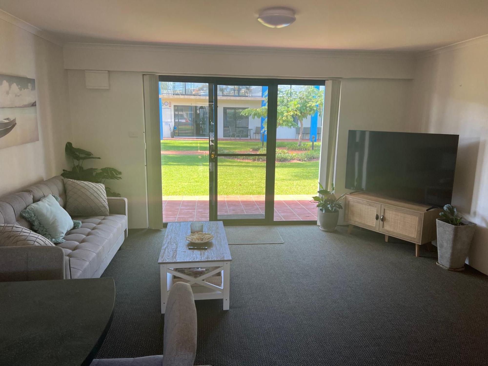 Nautilus Hamptons Style Luxury Beach Apartment Merimbula Exterior foto